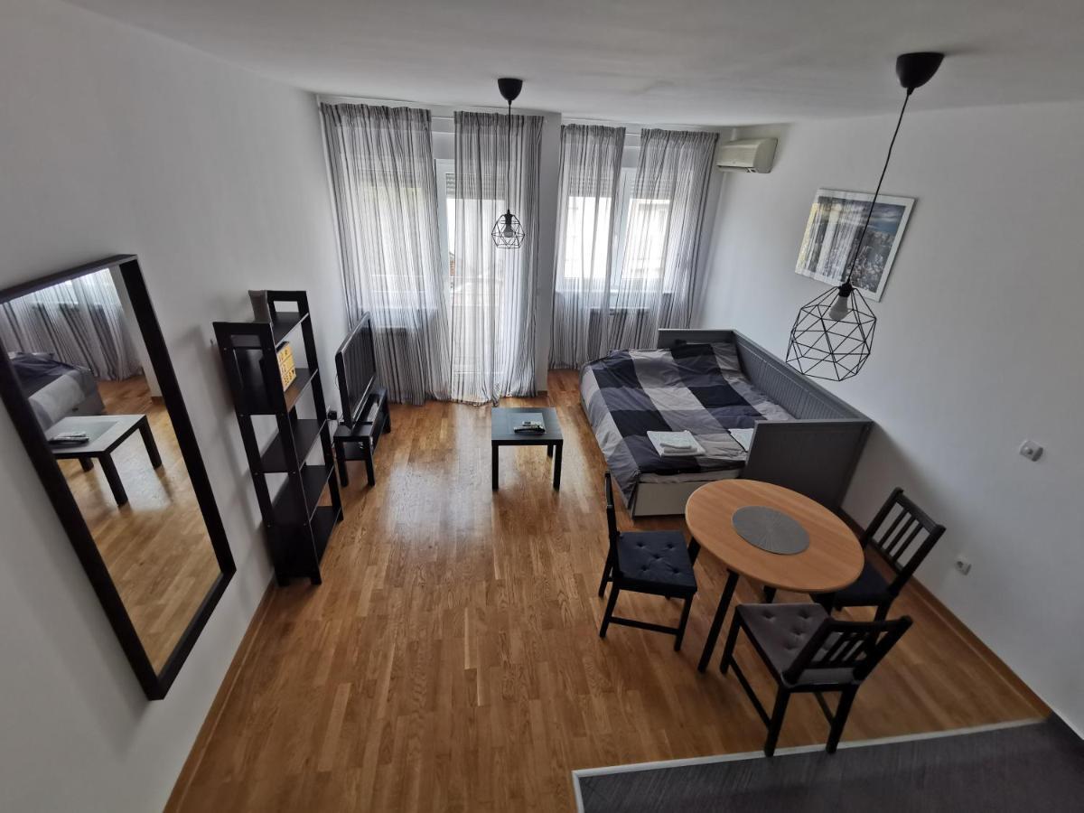 Apartmán Charlie Aviv Park Bělehrad Exteriér fotografie